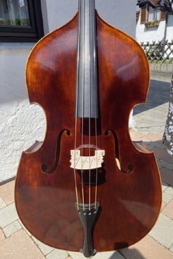 Leonhardt Rainer W. - Mittenwald Anno 2021 - Kontrabass - K-005